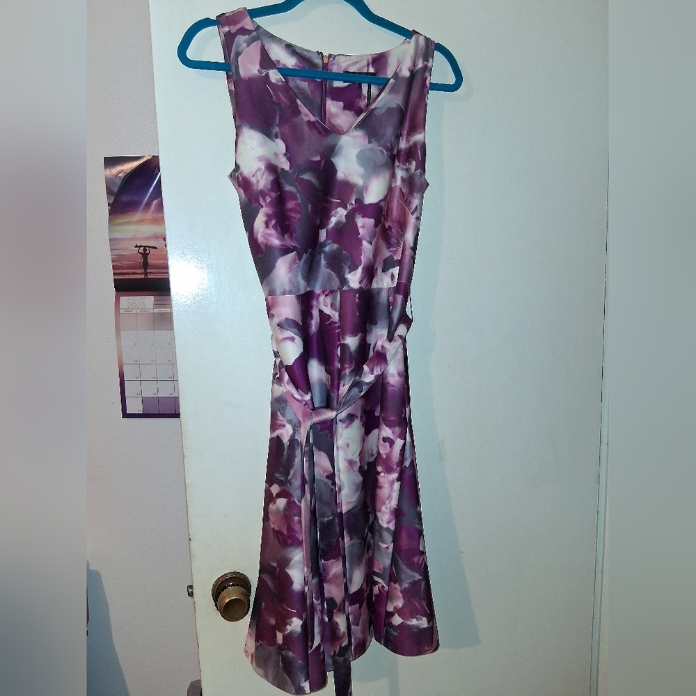 Donnq Karen New York Floral Purple Sleeveless Dress